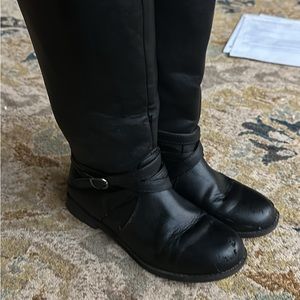 Little girls size 2 boots